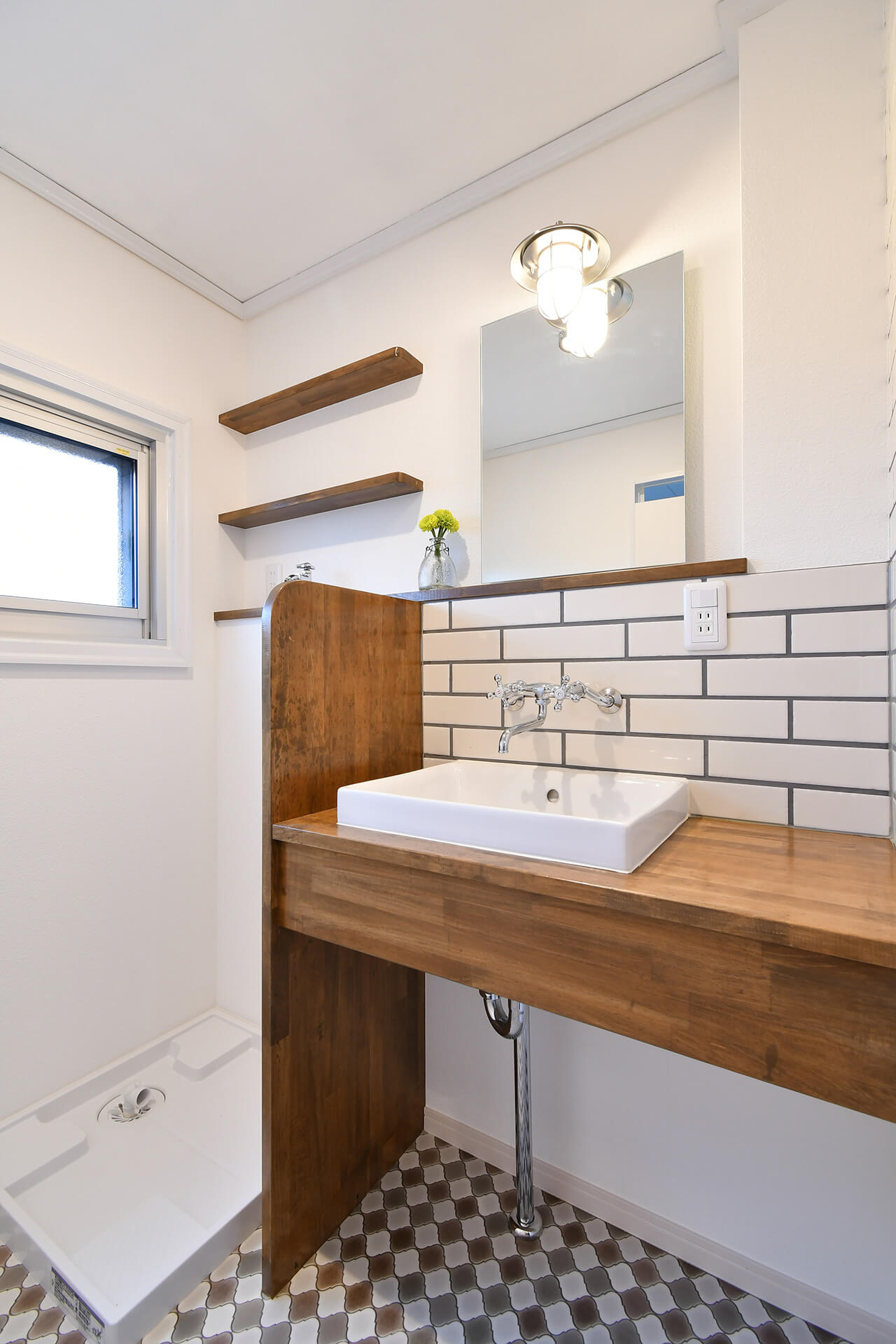 ドラマチックなアレンジで「友達を呼びたくなる部屋」にリノベーション